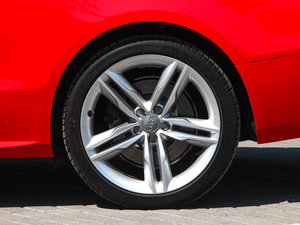 20123.0TFSI quattro Cabriolet ^