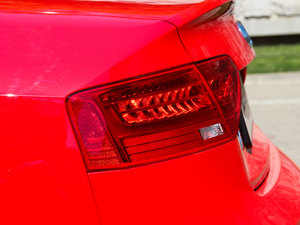 20123.0TFSI quattro Cabriolet ^