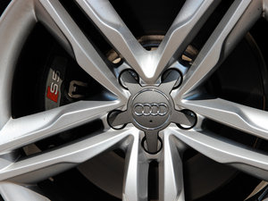 20123.0TFSI quattro Cabriolet ^