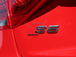 20123.0TFSI quattro Cabriolet (ji)^