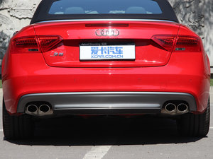 20123.0TFSI quattro Cabriolet (ji)^