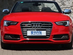 20123.0TFSI quattro Cabriolet ^