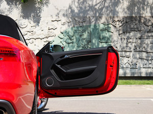 20123.0TFSI quattro Cabriolet g