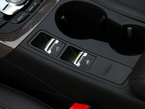 20123.0TFSI quattro Cabriolet п؅^