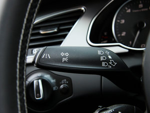 20123.0TFSI quattro Cabriolet п؅^(q)