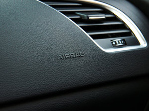 20123.0TFSI quattro Cabriolet п؅^(q)