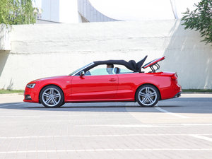 20123.0TFSI quattro Cabriolet 