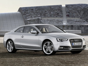 20123.0TFSI quattro Coupe w^