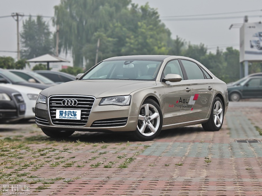 2012WA8 50 TFSI quattro m