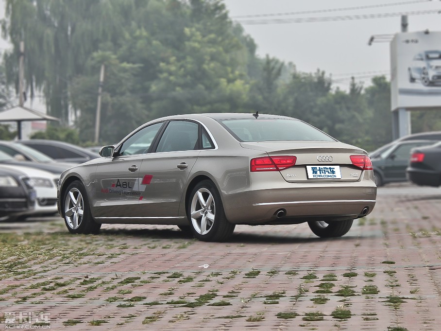 2012WA8 50 TFSI quattro m