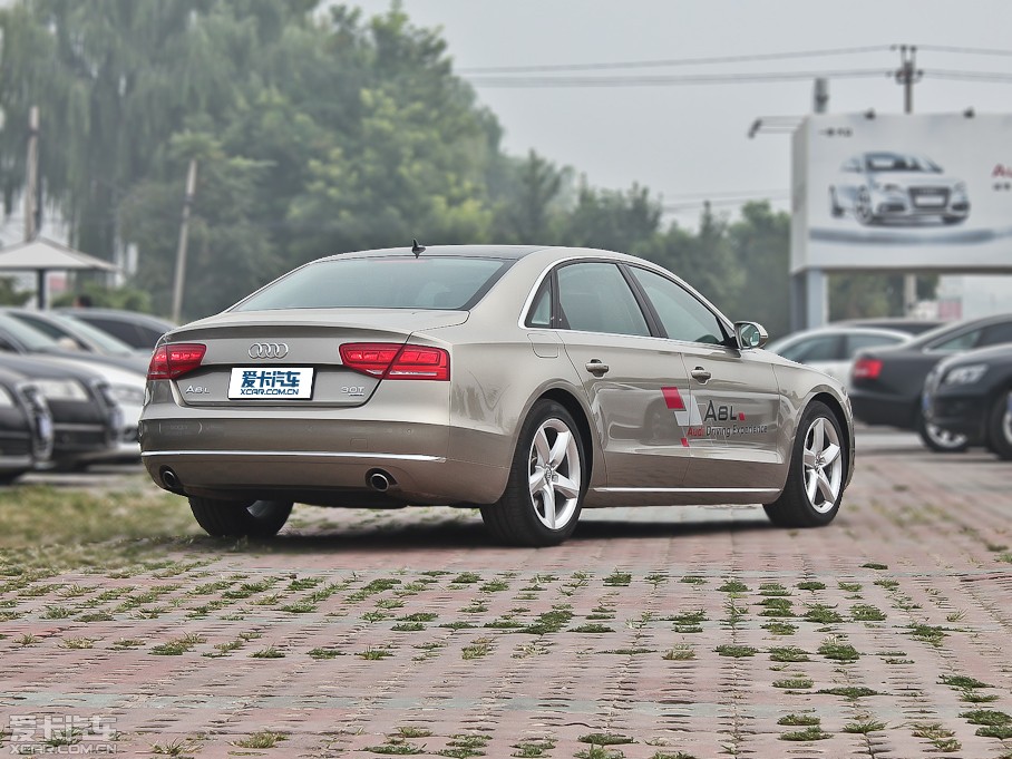 2012?yun)WA8 50 TFSI quattro m