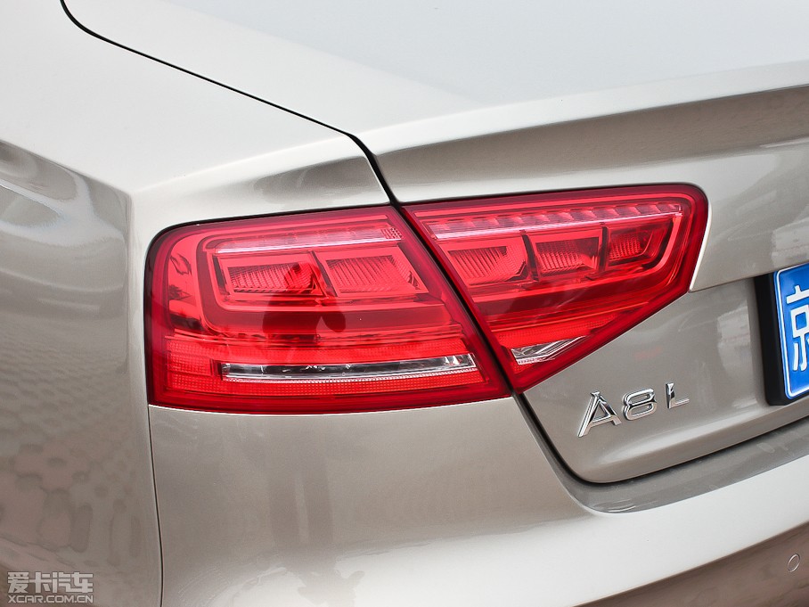 2012?yun)WA8 50 TFSI quattro m