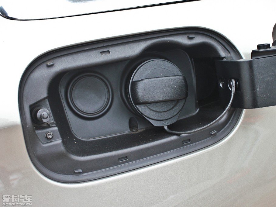 2012WA8 50 TFSI quattro m