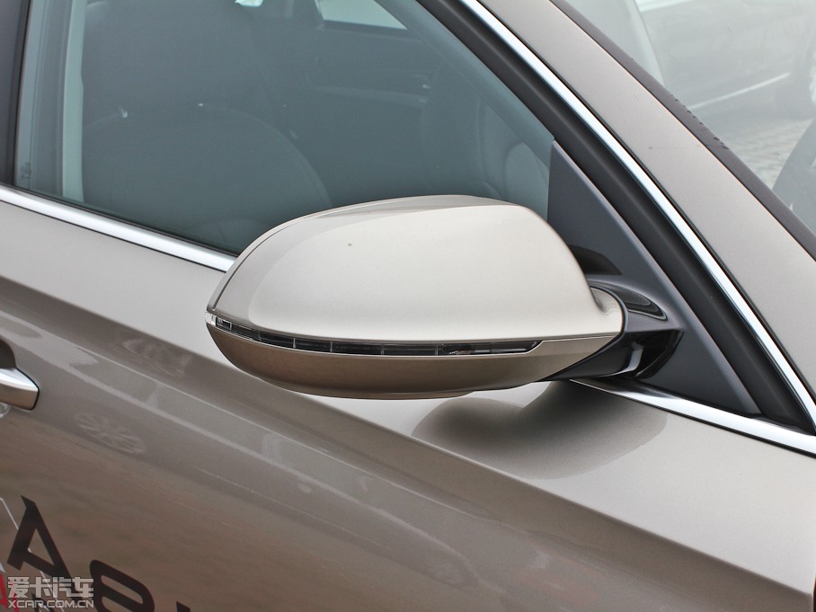 2012WA8 50 TFSI quattro m