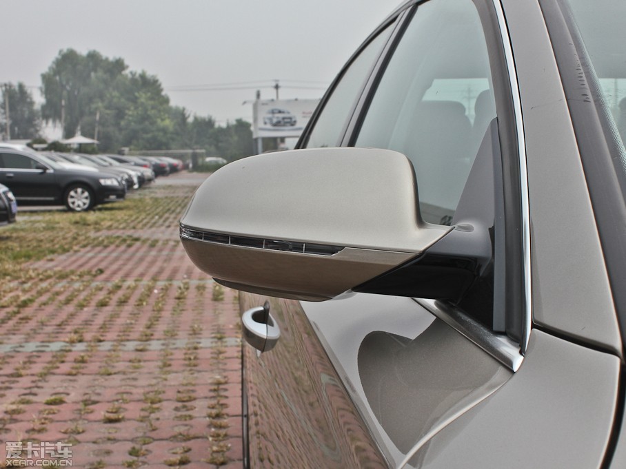 2012WA8 50 TFSI quattro m