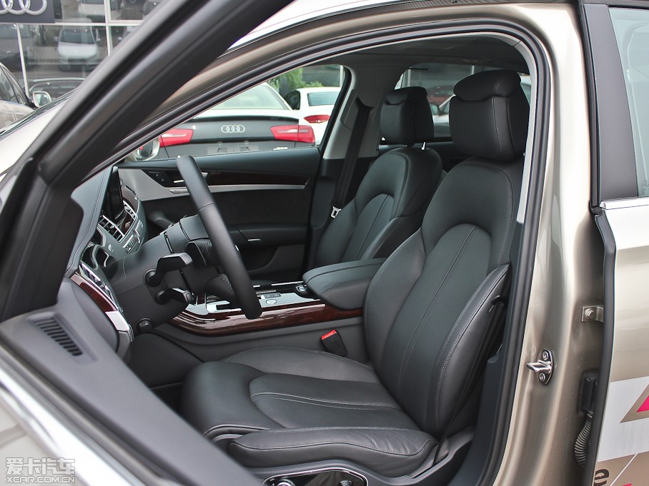 2012WA8 50 TFSI quattro m