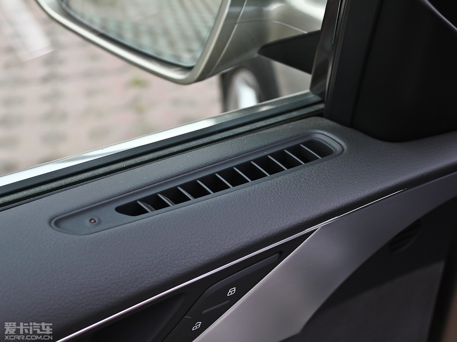 2012WA8 50 TFSI quattro m