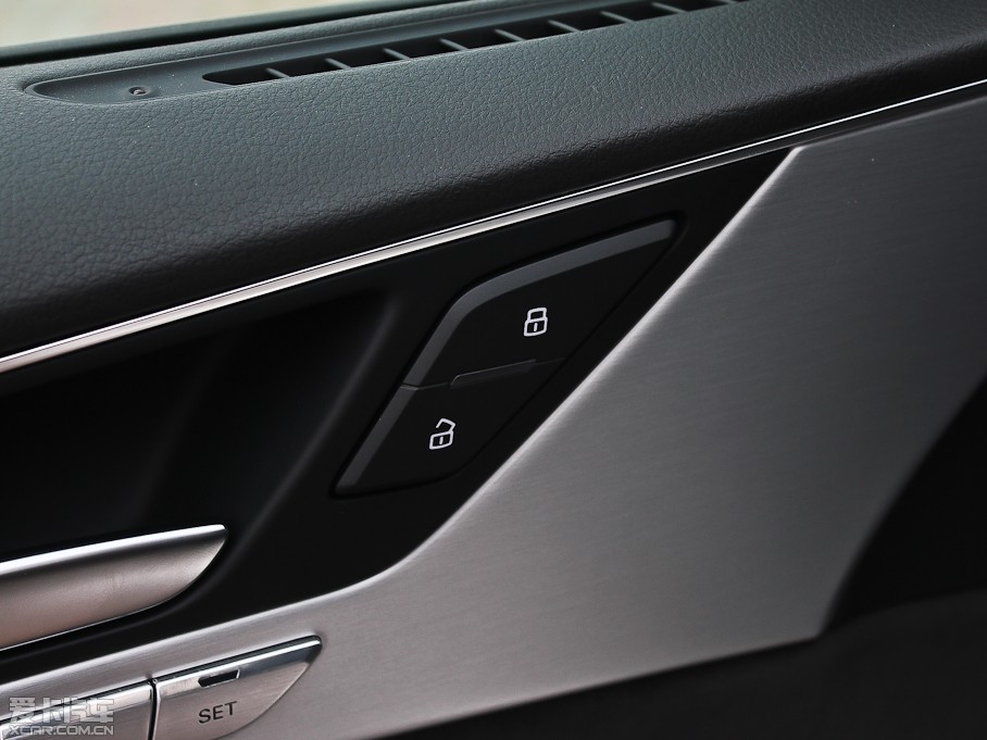 2012WA8 50 TFSI quattro m