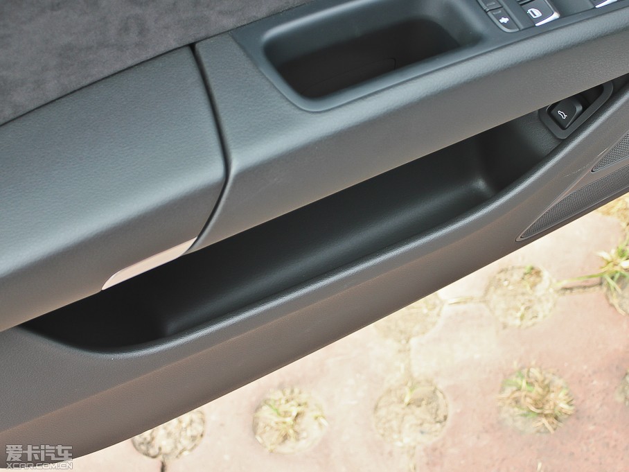 2012WA8 50 TFSI quattro m