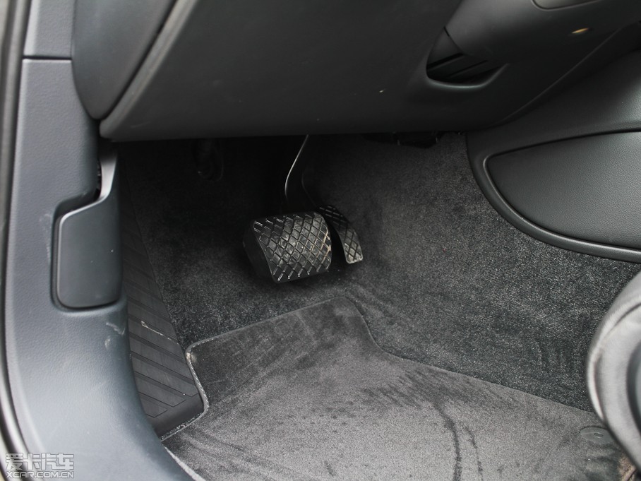 2012?yun)WA8 50 TFSI quattro m