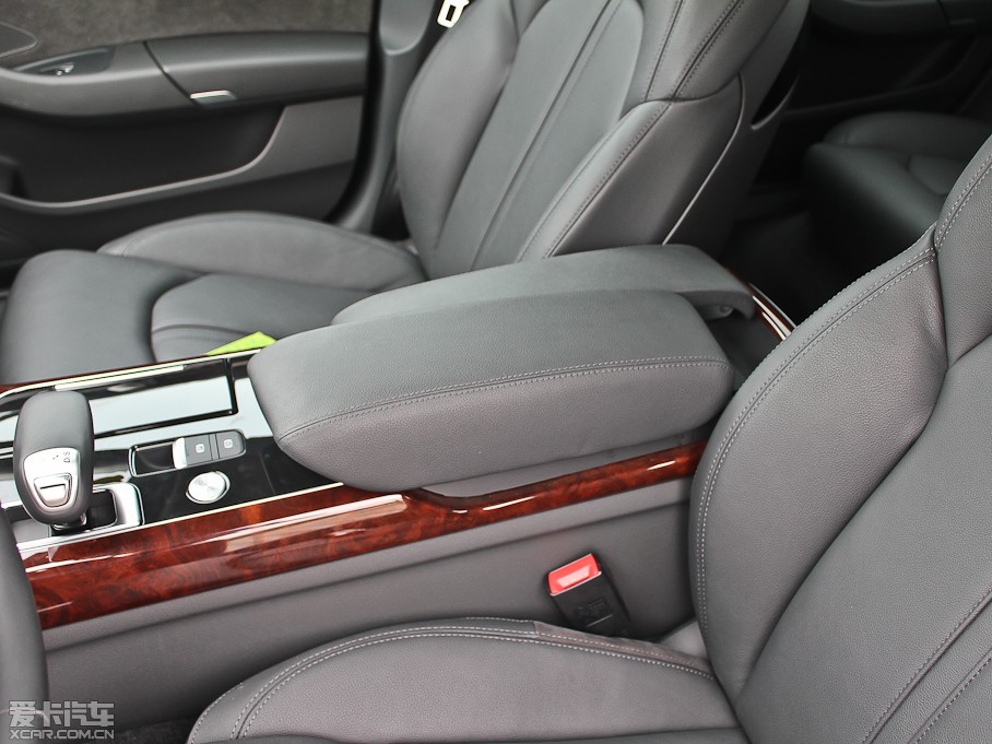 2012WA8 50 TFSI quattro m