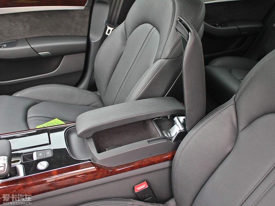 2012?yun)WA8 50 TFSI quattro m