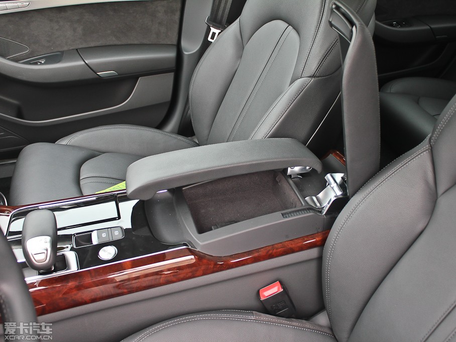 2012WA8 50 TFSI quattro m