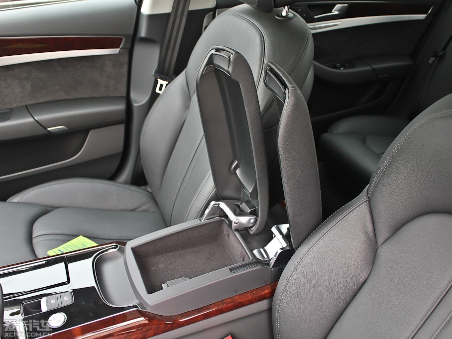 2012WA8 50 TFSI quattro m