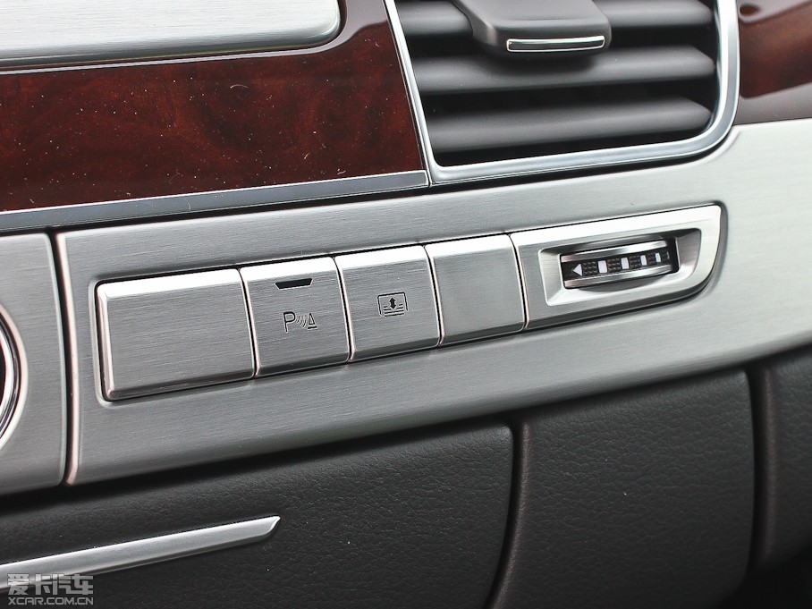 2012WA8 50 TFSI quattro m