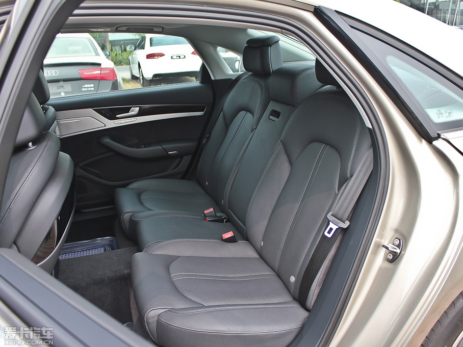 2012WA8 50 TFSI quattro m