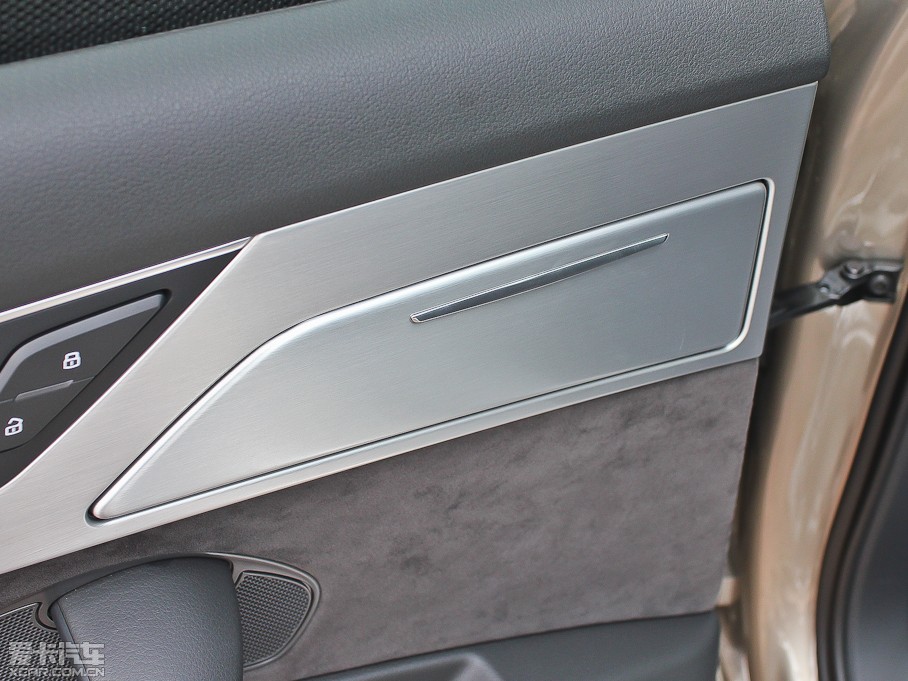 2012WA8 50 TFSI quattro m