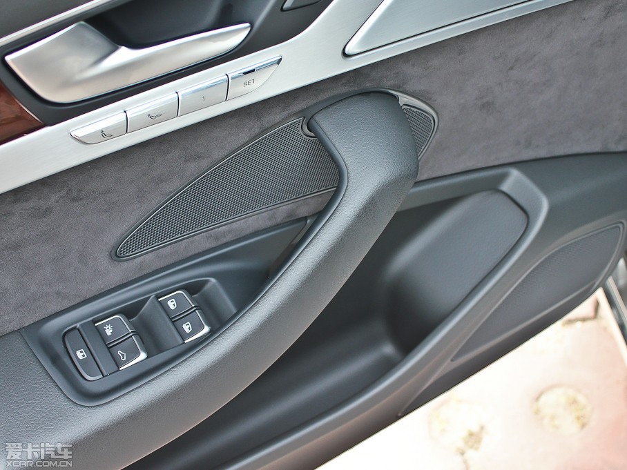 2012WA8 50 TFSI quattro m