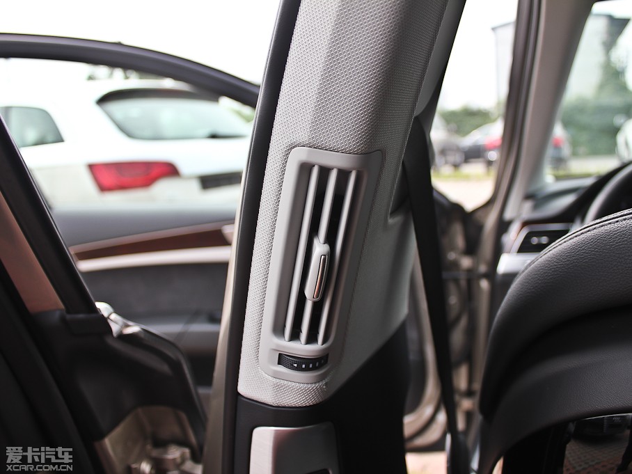 2012WA8 50 TFSI quattro m