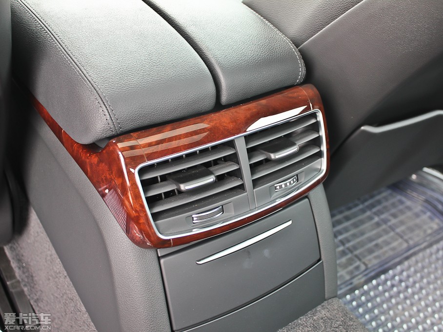 2012WA8 50 TFSI quattro m