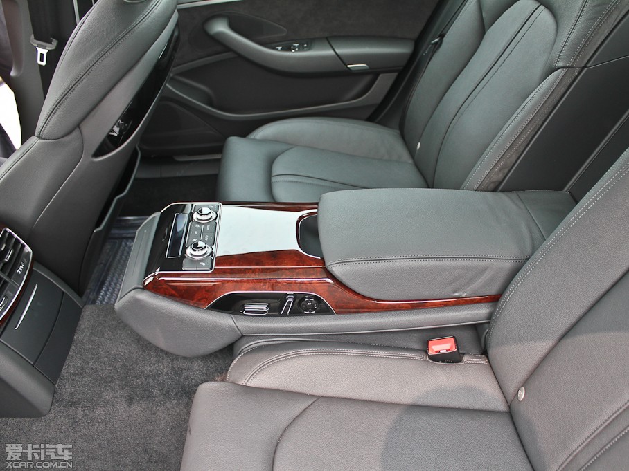 2012WA8 50 TFSI quattro m