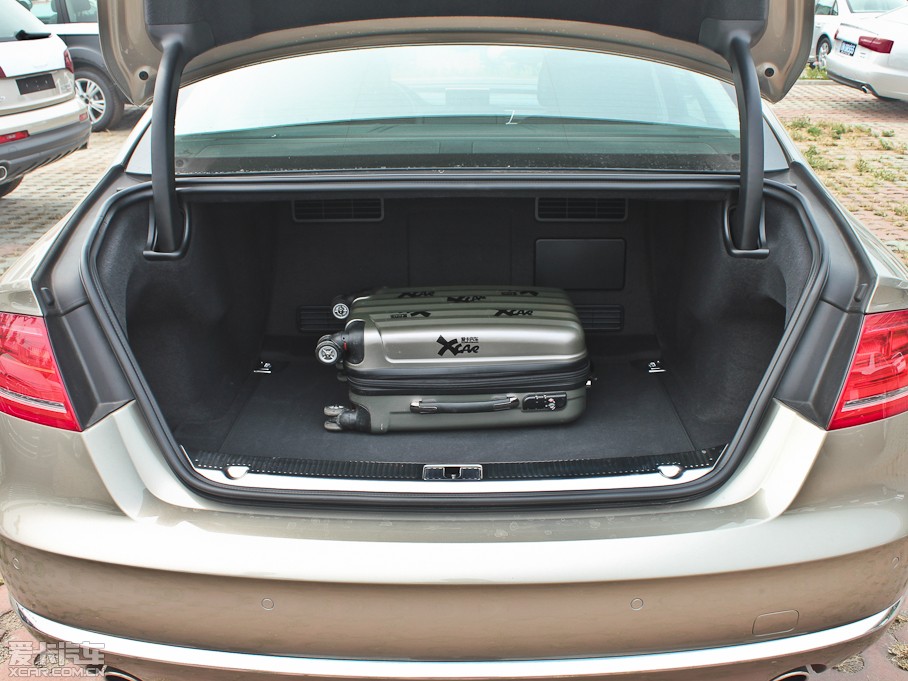 2012WA8 50 TFSI quattro m