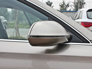 201250 TFSI quattro m ^