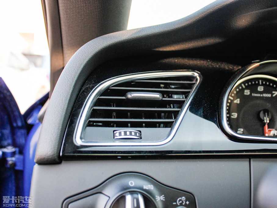 2012?yun)WRS5 Coupe 4.2FSI quattro