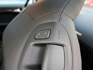 2012Coupe 4.2FSI quattro g