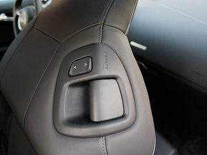 2012Coupe 4.2FSI quattro g