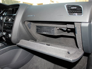 2012Coupe 4.2FSI quattro g