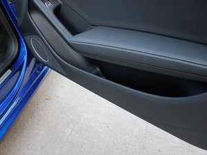 2012Coupe 4.2FSI quattro g