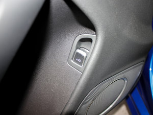 2012Coupe 4.2FSI quattro g