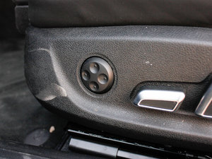 2012Coupe 4.2FSI quattro g