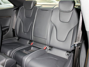 2012Coupe 4.2FSI quattro g