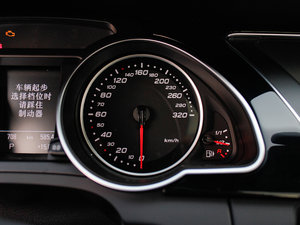 2012Coupe 4.2FSI quattro п؅^