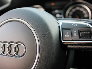 2012Coupe 4.2FSI quattro п؅^