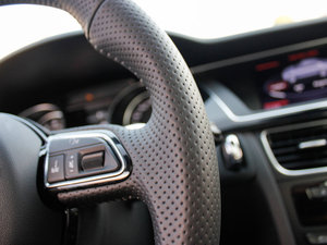 2012Coupe 4.2FSI quattro п؅^