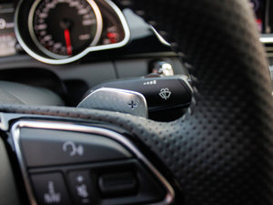 2012Coupe 4.2FSI quattro п؅^