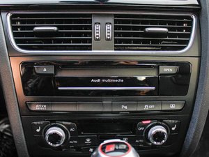 2012Coupe 4.2FSI quattro п؅^